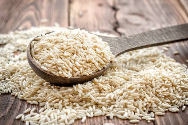 Il riso integrale splendido cereale Il riso integrale