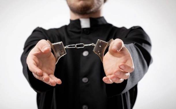 Padova sacerdote- prostituzione Padova sacerdote- prostituzione