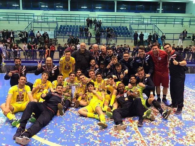 Futsal. Lollo Napoli, domani, contro il Pescara per chiudere in bellezza la regular season Futsal. Lollo Napoli, domani, contro il Pescara per chiudere in bellezza la regular season