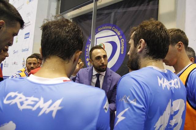 In Abruzzo Lollo Napoli cerca il riscatto In Abruzzo Lollo Napoli calcio a 5 domani cerca il riscatto in gara 2