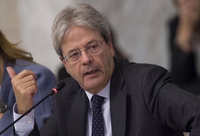 Reddito di inclusione Reddito di inclusione: primo si del Consiglio dei Ministri si attende, ora, solo il placet delle Commissioni parlamentari; primo passo per combattere la povertà.