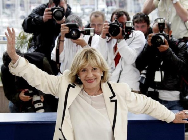 Jeanne Moreau, icona del cinema francese è scomparsa, aveva 89 anni Jeanne Moreau, icona del cinema francese è scomparsa, aveva 89 anni