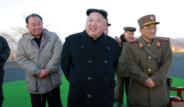 Pyongyang - comunicato Pyongyang -in un comunicato diffuso ieri, il regime afferma che le sanzioni sono il frutto di un odioso complotto degli Usa per isolare e soffocare la Corea del Nord.