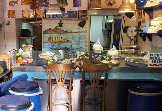 Il pesce a Napoli, la domenica, rappresenta un autentico rito Il pesce a Napoli, la domenica, rappresenta un autentico rito