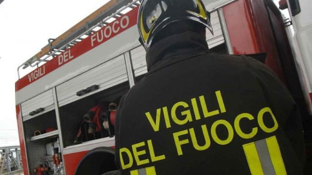 Rogo Rogo a Napoli all'alba muore donna 57 anni