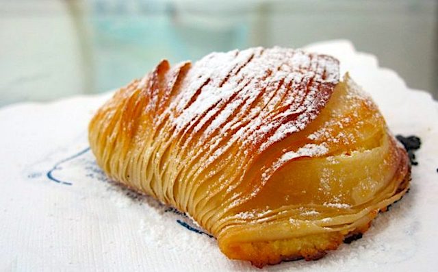 Notte bianca della sfogliatella, domani presso Museo ferroviario Pietrarsa Notte bianca della sfogliatella, domani presso Museo ferroviario Pietrarsa