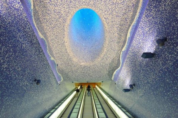 Metro Art tour Metro Art tour Napoli