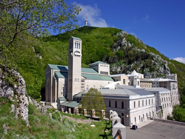 Abbazia di Montevergine, Avellino, autentico rifugio dove ritemprare lo spirito-1