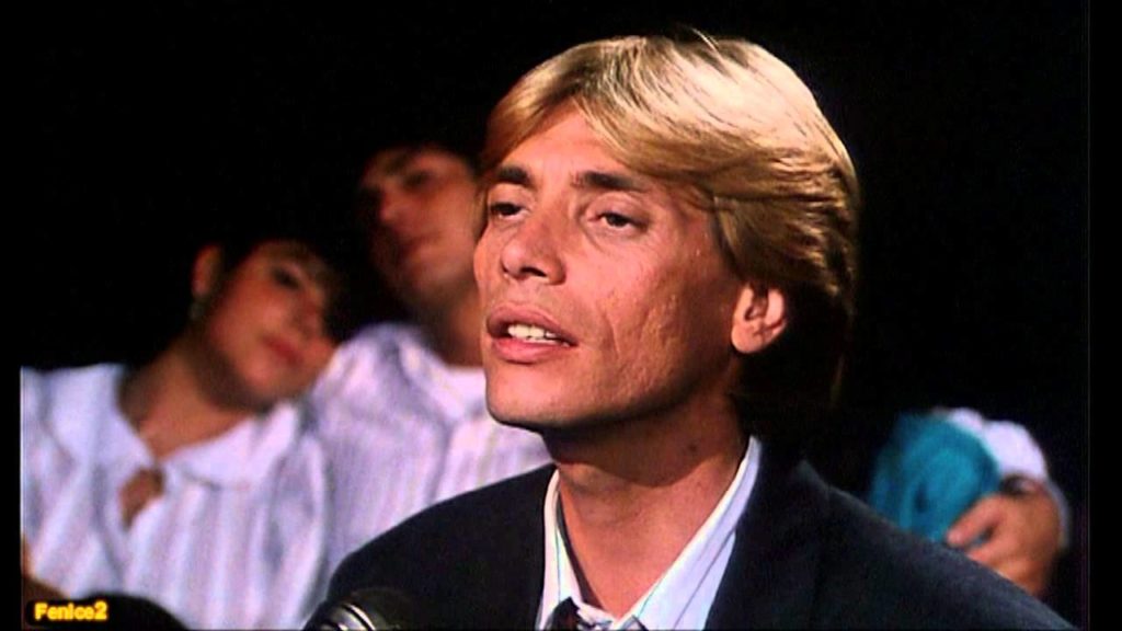 cantante napoletano biondo cantante napoletano biondo