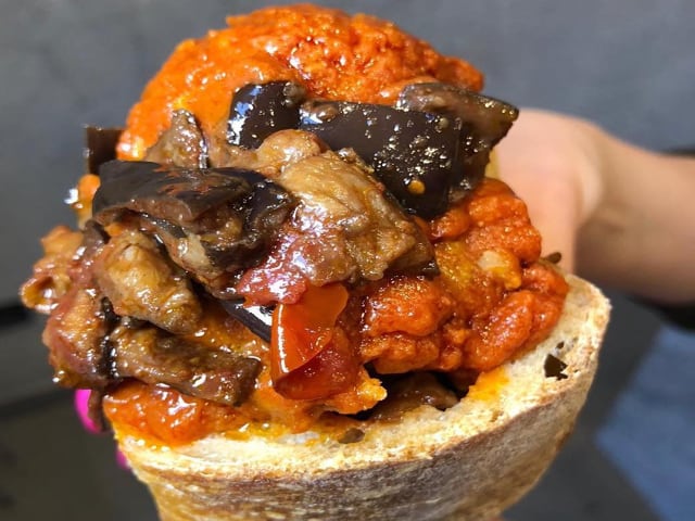 Festa del cozzetiello, stasera a Marigliano, in provincia Napoli, per far felici gli amanti della scarpetta Festa del cozzetiello, stasera a Marigliano, in provincia Napoli, per far felici gli amanti della scarpetta
