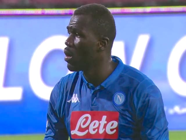 Napoli - Chievo 0-0, azzurri deludenti ma sfortunati, la Juve gongola-1 Napoli - Chievo 0-0, azzurri deludenti ma sfortunati, la Juve gongola-1