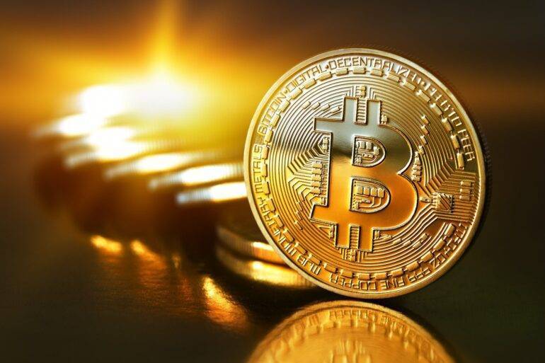 Bitcoin viene scambiato sopra $ 50,000 mentre Cryptos guadagna vapore. Cosa c'è dietro il rally
