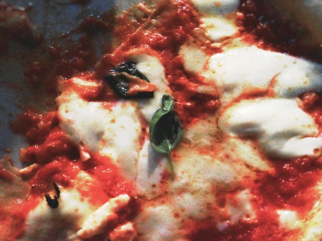 La pizza genera una gradevole dipendenza, una sorta di droga dal sapore unico-1 La pizza genera una gradevole dipendenza, una sorta di droga dal sapore unico-1