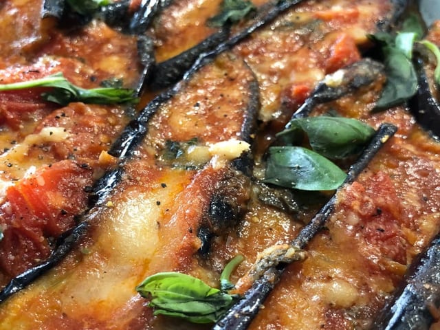 Melanzane a barchetta, piatto estivo della cucina napoletana-1 Melanzane a barchetta, piatto estivo della cucina napoletana-1