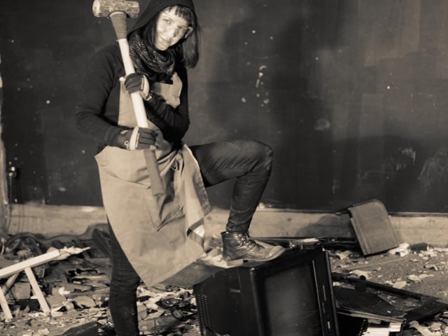 Rage Room a Napoli- dal Giappone la nuova metodica antistress-1