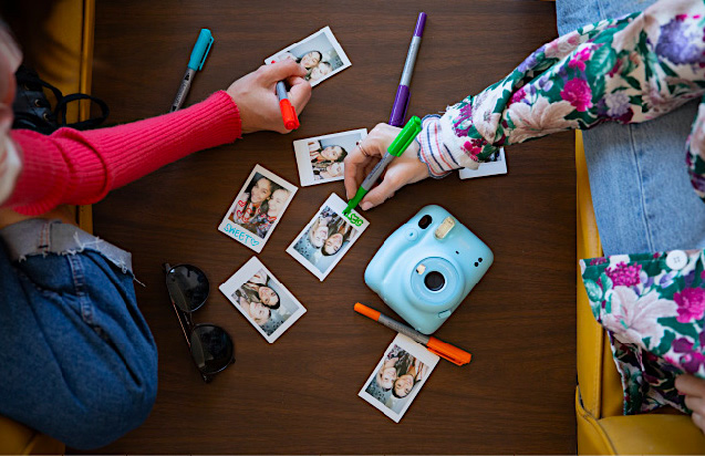 I tuoi pensieri più belli per personalizzare le tue foto istantaneev