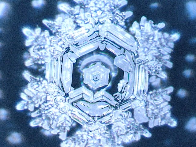 La memoria dell'acqua- l'esperimento dello scienziato Masaru Emoto-header