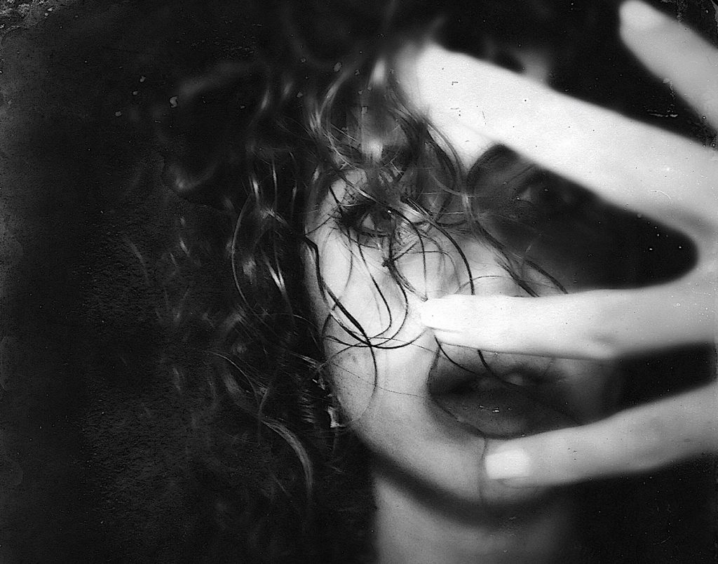 L'eroina - sofferenza sociale ph. iPhotox ©2020